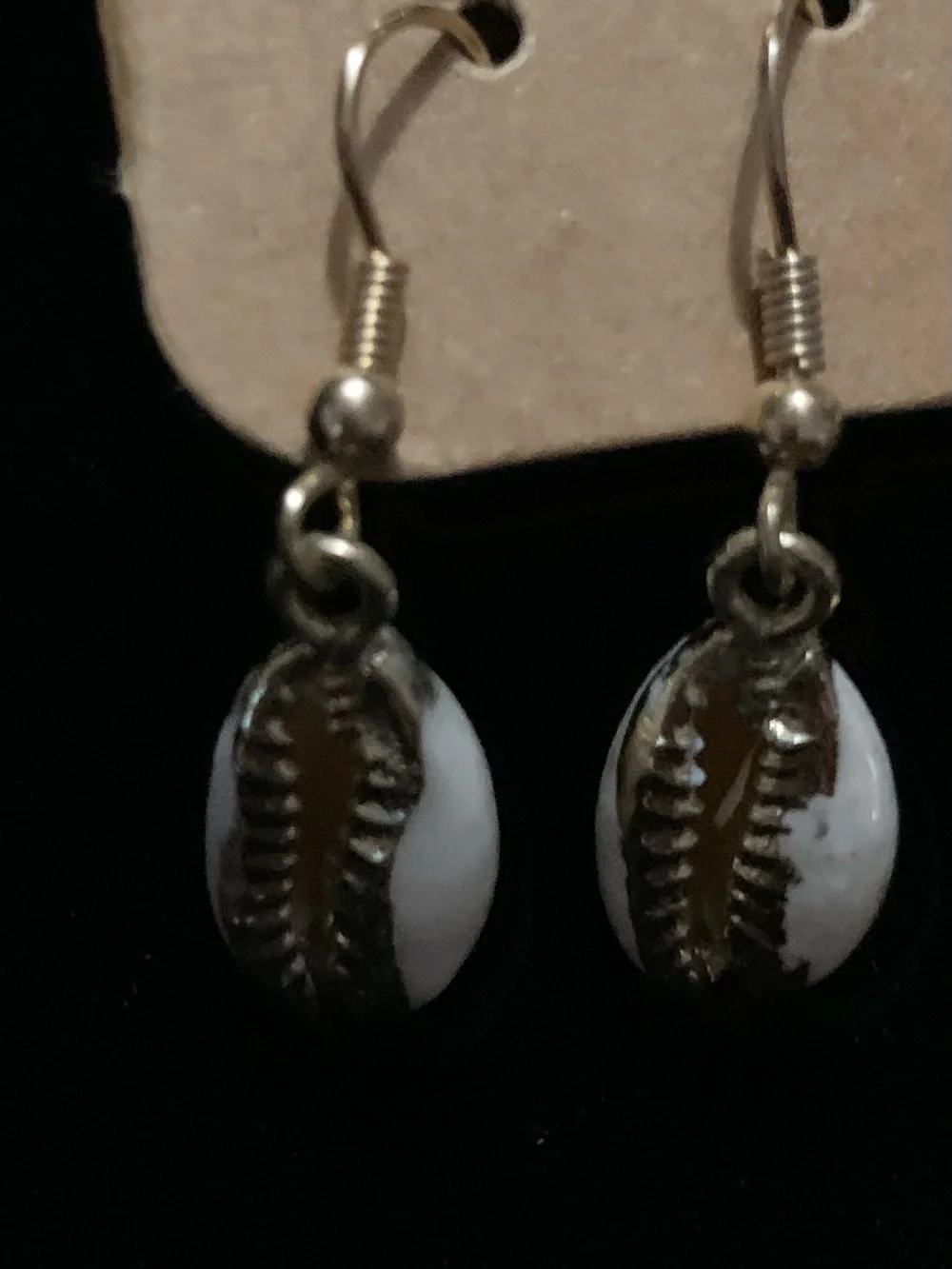 Stradivarius Gold Sea-Inspired Earring Set with White Shell Accents - 4 Pairs